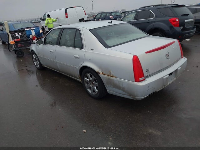 2006 CADILLAC DTS 1G6KD57Y46U246060 Photo 2