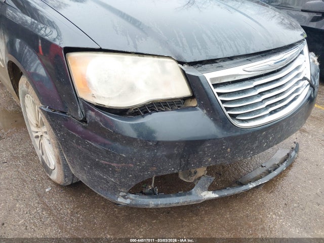 Продажа на аукционе авто 2014 Chrysler Town & Country Touring-l, vin: 2C4RC1CG1ER163878, номер лота: 44517011
