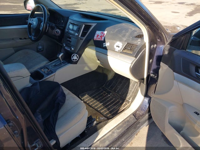 44517016 :رقم المزاد ، 4S4BRBCC9C3298353 vin ، 2012 Subaru Outback 2.5i Premium مزاد بيع