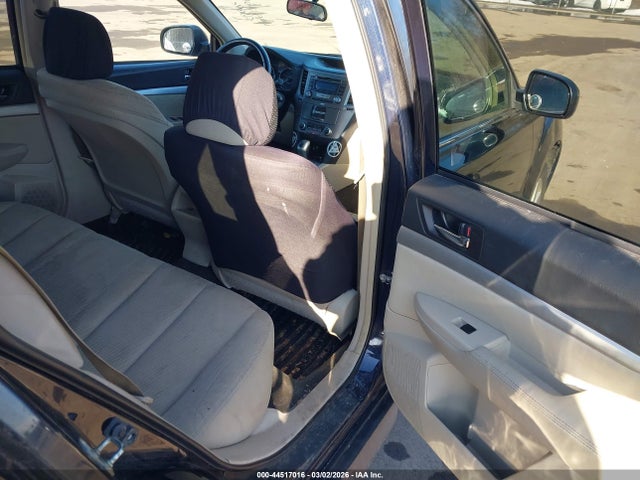 44517016 :رقم المزاد ، 4S4BRBCC9C3298353 vin ، 2012 Subaru Outback 2.5i Premium مزاد بيع