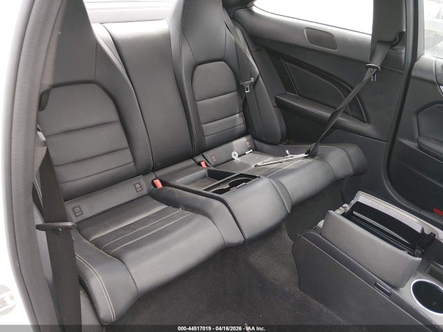 2012 Mercedes-benz C 250 მანქანა იყიდება აუქციონზე, vin: WDDGJ4HB5CF771439, აუქციონის ნომერი: 44517019