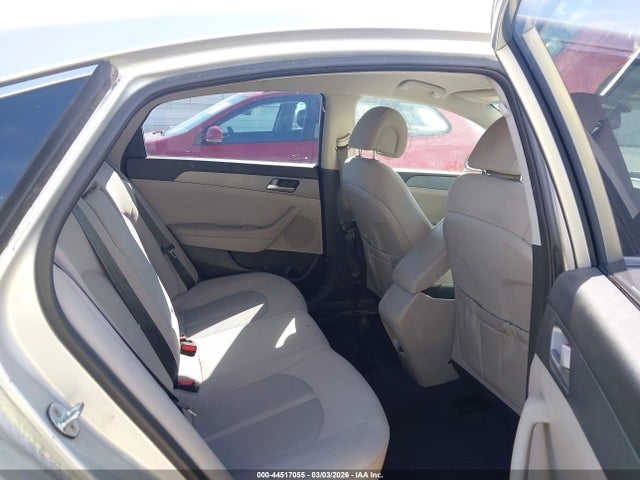 5NPE24AF8HH480524 Hyundai SONATA SE