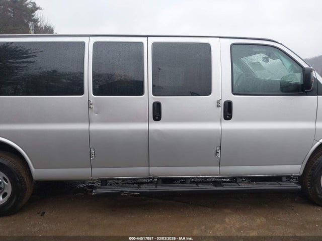 44517057 :رقم المزاد ، 1GJZ7PFPXN1204802 vin ، 2022 Gmc Savana Passenger Rwd 3500 Extended Wheelbase Lt مزاد بيع