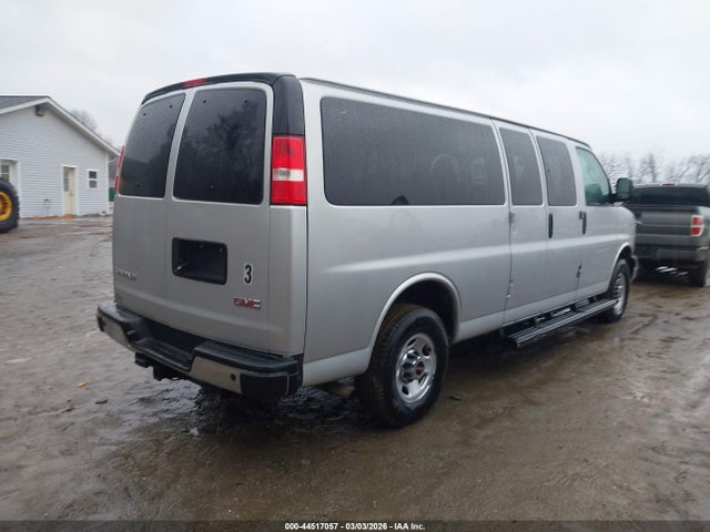 44517057 :رقم المزاد ، 1GJZ7PFPXN1204802 vin ، 2022 Gmc Savana Passenger Rwd 3500 Extended Wheelbase Lt مزاد بيع