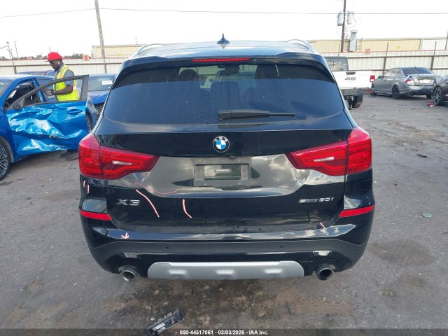 44517061 :رقم المزاد ، 5UXTR7C5XKLF37402 vin ، 2019 Bmw X3 Sdrive30i مزاد بيع