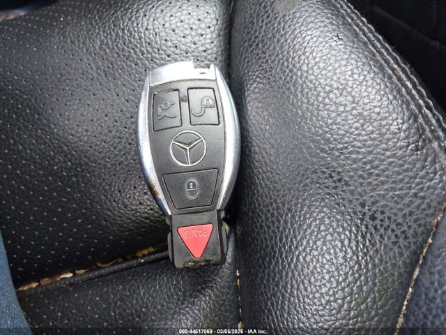 2015 Mercedes-benz C 300 მანქანა იყიდება აუქციონზე, vin: 55SWF4JB5FU064253, აუქციონის ნომერი: 44517069