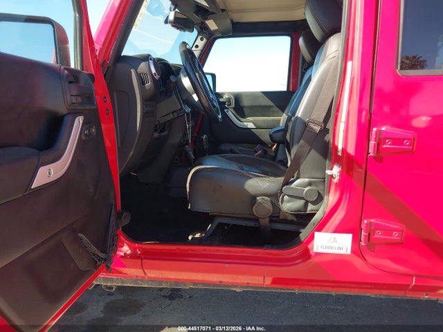 1C4BJWFG2EL134835 Jeep Wrangler Unlimited Rubicon