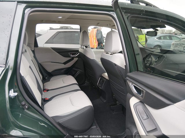 Продаж на аукціоні авто 2024 Subaru Forester Premium, vin: JF2SKADC3RH445250, номер лоту: 44517087