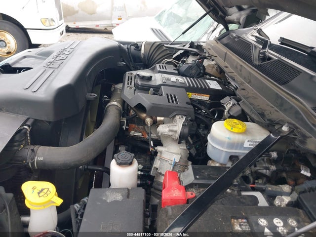 Auction sale of the 2024 Ram 3500 Tradesman  4x4 8' Box, vin: 3C63RRGL1RG358537, lot number: 44517100