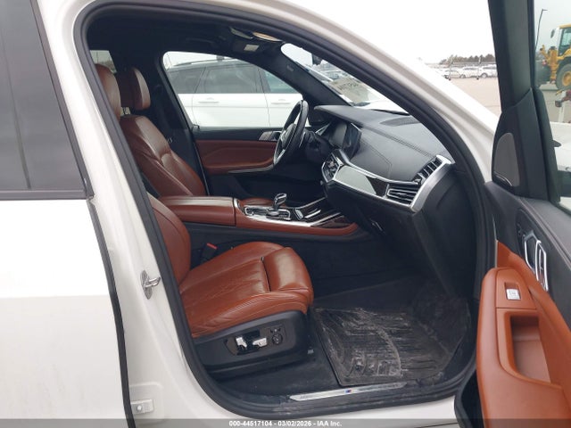 2020 BMW X7 5UXCW2C01L9C94030 Photo 4