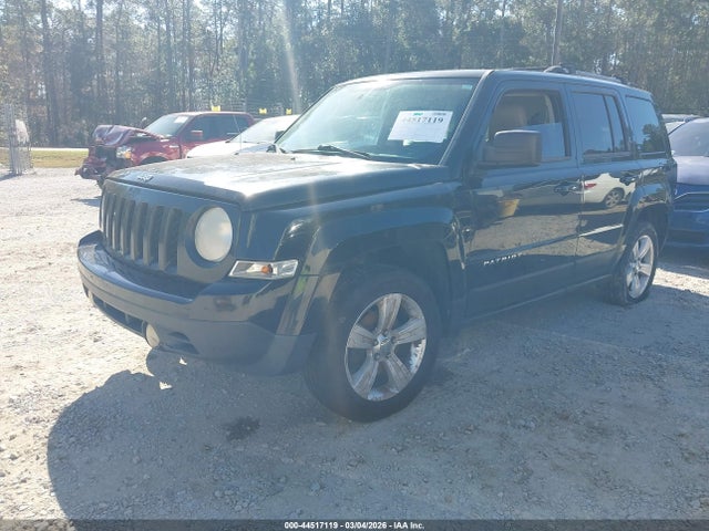 Jeep Patriot Limited 2014 1C4NJPCB3ED606675 Image 2