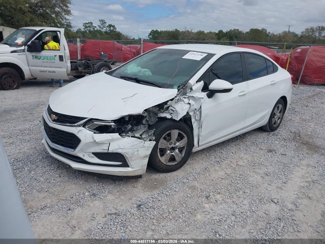 1G1BC5SM8H7115843 Chevrolet Cruze Ls Auto