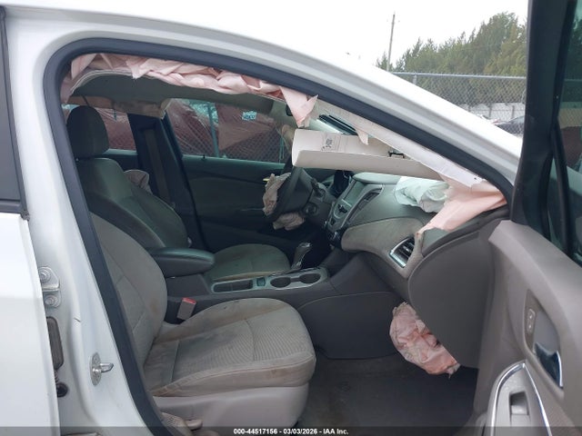 1G1BC5SM8H7115843 Chevrolet Cruze Ls Auto