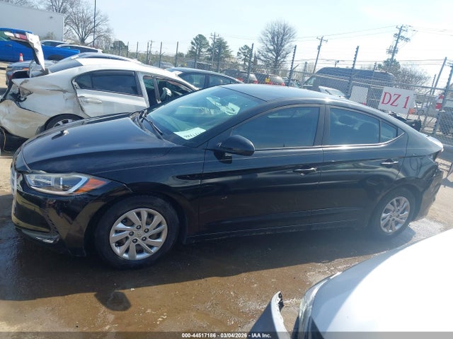 2017 Hyundai Elantra Se მანქანა იყიდება აუქციონზე, vin: KMHD74LF0HU180097, აუქციონის ნომერი: 44517186