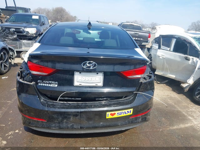 2017 Hyundai Elantra Se მანქანა იყიდება აუქციონზე, vin: KMHD74LF0HU180097, აუქციონის ნომერი: 44517186