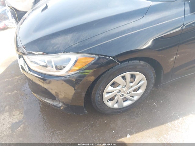 2017 Hyundai Elantra Se მანქანა იყიდება აუქციონზე, vin: KMHD74LF0HU180097, აუქციონის ნომერი: 44517186