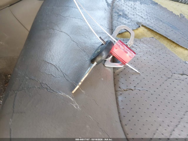 2004 MITSUBISHI OUTLANDER JA4LX41F74U052818 Photo 10