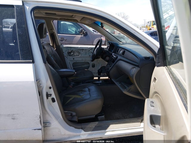 2004 MITSUBISHI OUTLANDER JA4LX41F74U052818 Photo 4