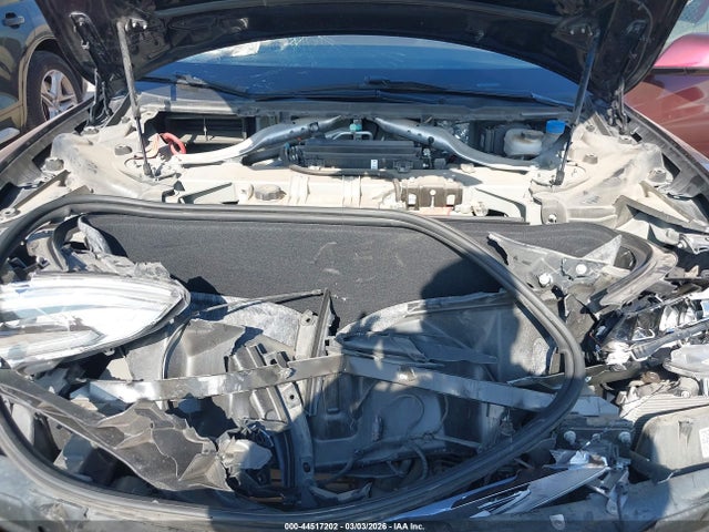 44517202 :رقم المزاد ، 5YJSA1E10HF197147 vin ، 2017 Tesla Model S 60/75 مزاد بيع
