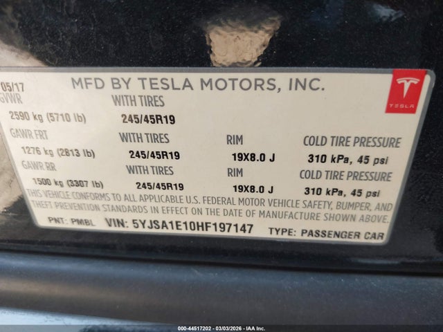 44517202 :رقم المزاد ، 5YJSA1E10HF197147 vin ، 2017 Tesla Model S 60/75 مزاد بيع
