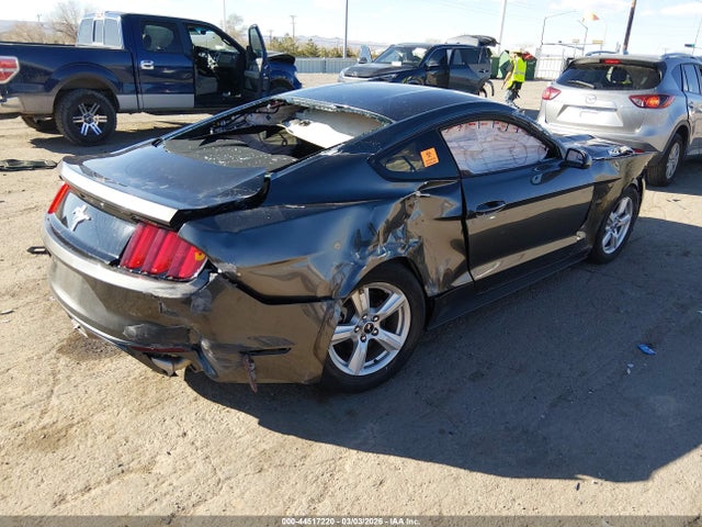 1FA6P8AM9H5230811 Ford Mustang V6