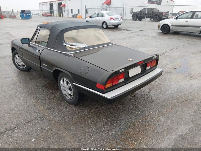 1990 ALFA ROMEO SPIDER ZARBA12C5L6002174 Photo 2