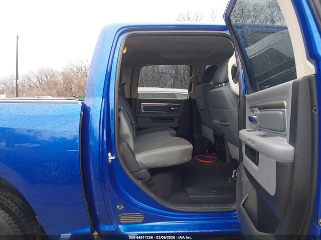 44517256 :رقم المزاد ، 1C6RR7LT6JS345610 vin ، 2018 Ram 1500 Big Horn  4x4 5'7 Box مزاد بيع