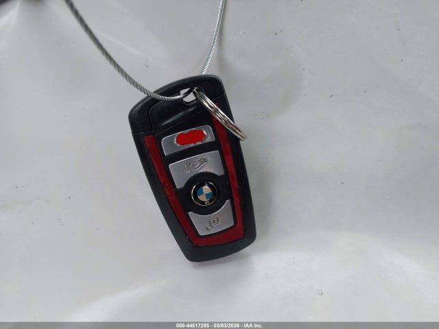 44517285 :رقم المزاد ، WBA8E3G56GNU02946 vin ، 2016 Bmw 328i Xdrive مزاد بيع
