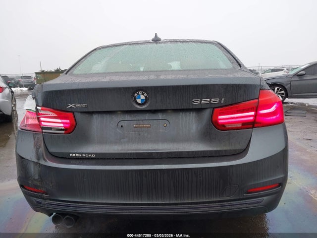 44517285 :رقم المزاد ، WBA8E3G56GNU02946 vin ، 2016 Bmw 328i Xdrive مزاد بيع