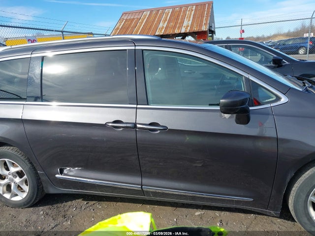 Aukcja sprzedaży 2020 Chrysler Pacifica Touring L Plus, vin: 2C4RC1EG8LR184401, numer aukcji: 44517298