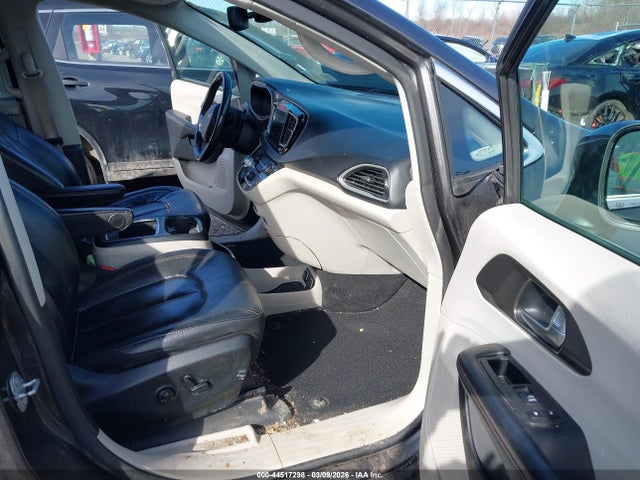 Aukcja sprzedaży 2020 Chrysler Pacifica Touring L Plus, vin: 2C4RC1EG8LR184401, numer aukcji: 44517298
