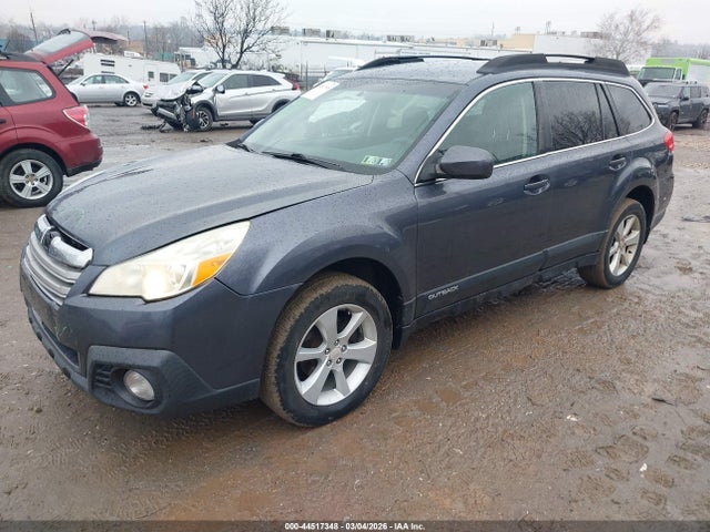 44517348 :رقم المزاد ، 4S4BRBCC0E1306306 vin ، 2014 Subaru Outback 2.5i Premium مزاد بيع