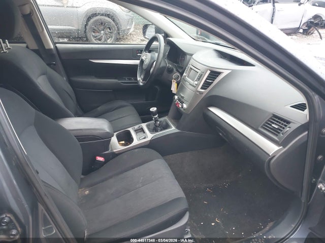 44517348 :رقم المزاد ، 4S4BRBCC0E1306306 vin ، 2014 Subaru Outback 2.5i Premium مزاد بيع