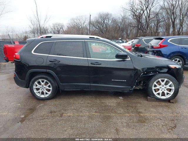Продажа на аукционе авто 2018 Jeep Cherokee Latitude Fwd, vin: 1C4PJLCB4JD587341, номер лота: 44517362