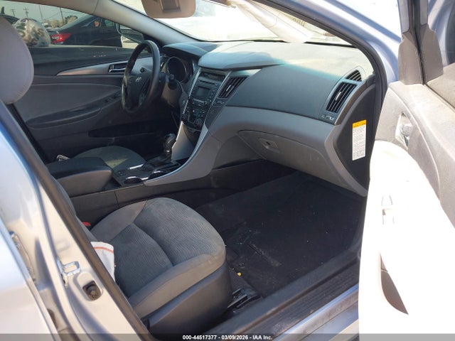 Hyundai SONATA HYBRID 2014 KMHEC4A49EA116414 Image 5