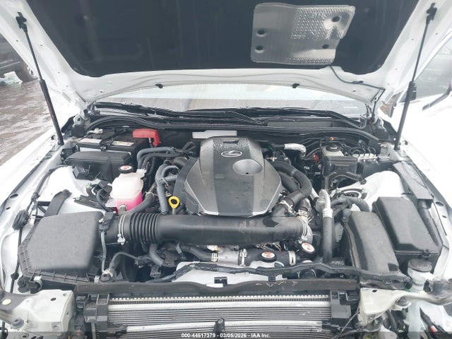44517379 :رقم المزاد ، JTHCA1D28R5129727 vin ، 2024 Lexus Is 300 مزاد بيع