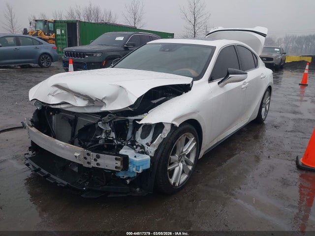 44517379 :رقم المزاد ، JTHCA1D28R5129727 vin ، 2024 Lexus Is 300 مزاد بيع