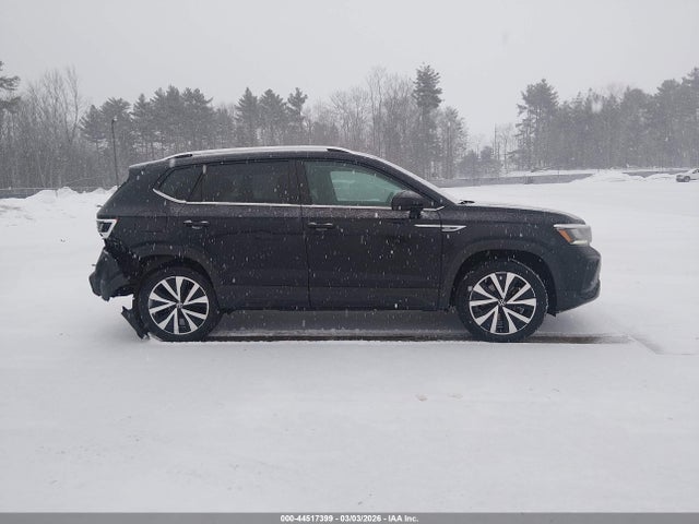 2022 Volkswagen Taos 1.5t Se მანქანა იყიდება აუქციონზე, vin: 3VVWX7B26NM090757, აუქციონის ნომერი: 44517399