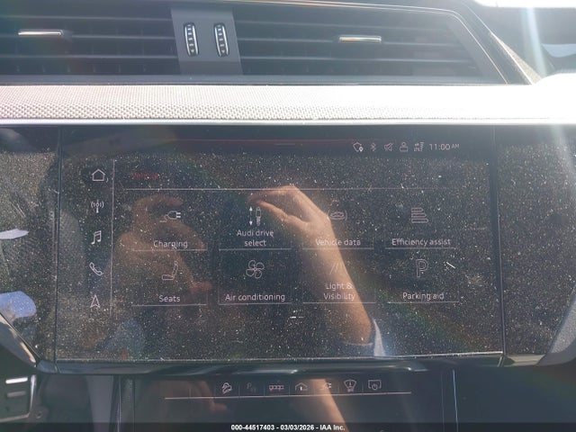 44517403 :رقم المزاد ، WA16CBGE7RB035127 vin ، 2024 Audi Sq8 E-tron Prestige Quattro مزاد بيع