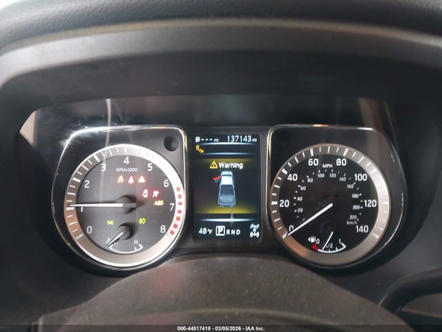 1N6AA1E5XHN571261 Nissan TITAN SV