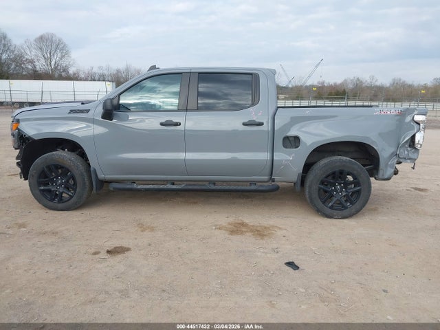 2024 Chevrolet Silverado 1500 4wd  Short Bed Custom Trail Boss მანქანა იყიდება აუქციონზე, vin: 3GCPDCEK8RG141552, აუქციონის ნომერი: 44517432