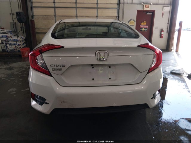 Honda Civic Lx 2018 2HGFC2F52JH583296 Image 16