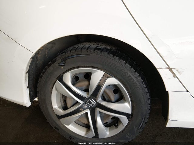 Honda Civic Lx 2018 2HGFC2F52JH583296 Image 19