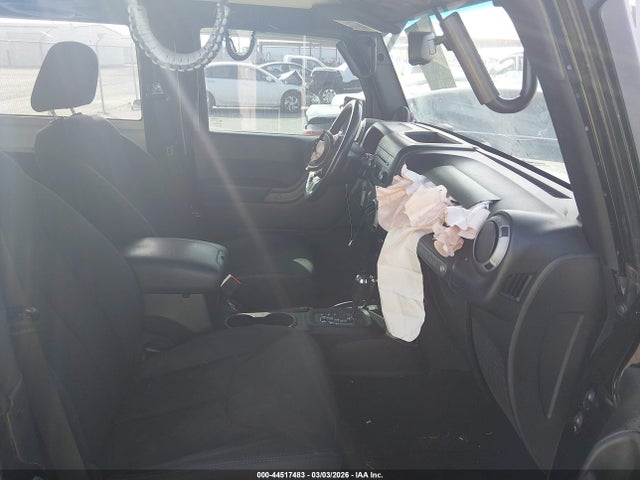 2014 JEEP WRANGLER 1C4AJWAG9EL243070 Photo 4