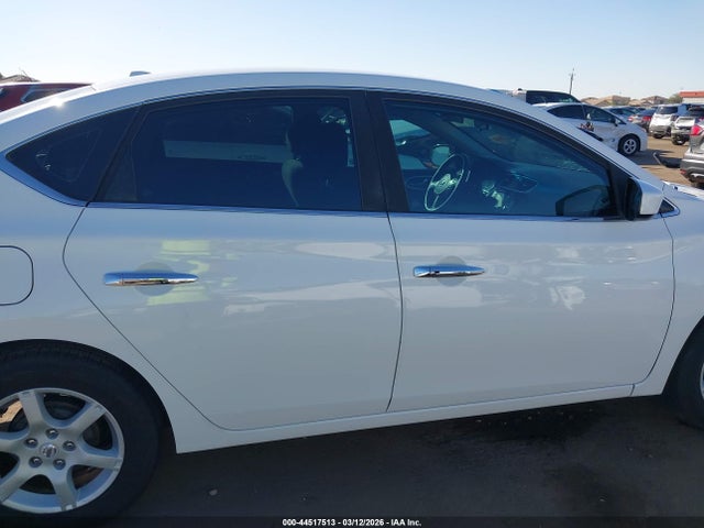 3N1AB7AP5HY319143 Nissan SENTRA SV
