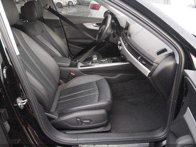 Продажа на аукционе авто 2017 Audi A4 2.0t Premium, vin: WAUGNAF47HN008138, номер лота: 44517515