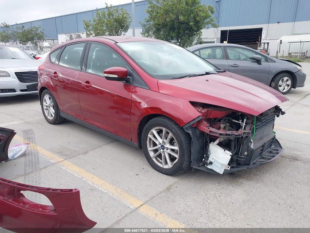 Ford FOCUS SE 2015 1FADP3K28FL319981 zdjęcie główne