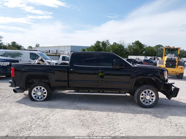 1GT12UE88GF199214 GMC Sierra 2500hd Denali