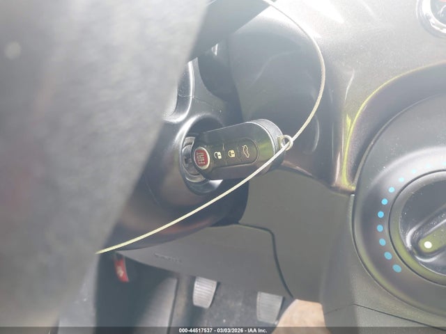 2015 FIAT 500 3C3CFFAR1FT610002 Photo 10