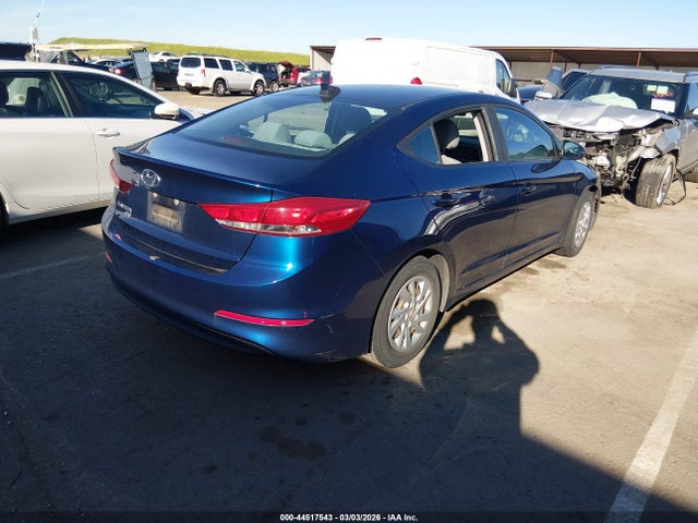 Hyundai ELANTRA SE 2017 5NPD74LF2HH081019 Image 4